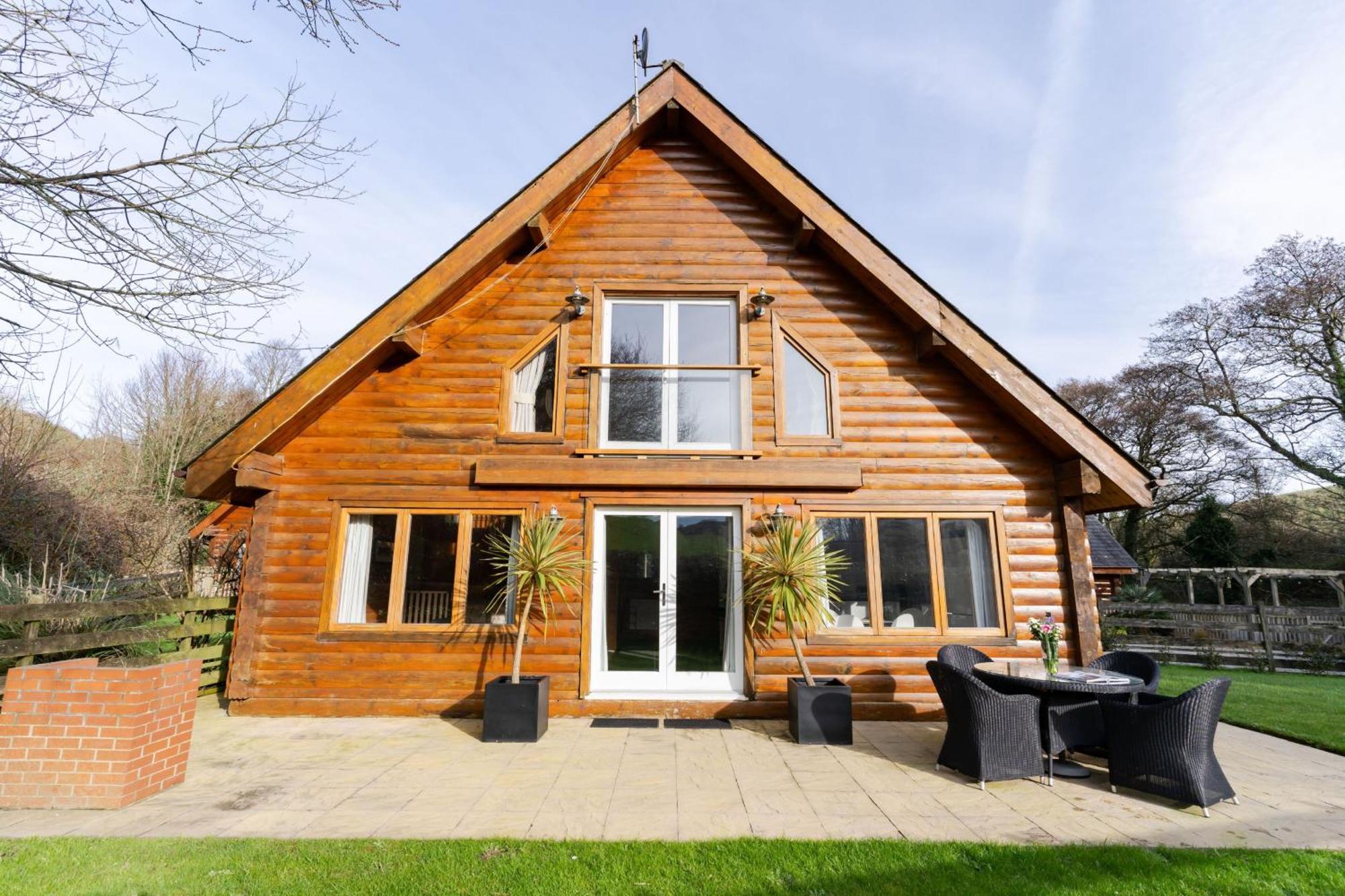 Hillview Villa Little Petherick Exterior photo